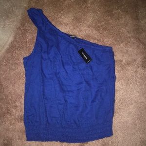 Ruffled one shoulder blouse